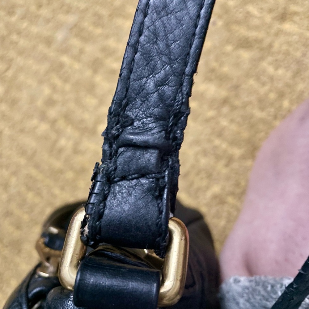 Marc Jacobs Leather Crossbody Bag - Picture 5 of 9